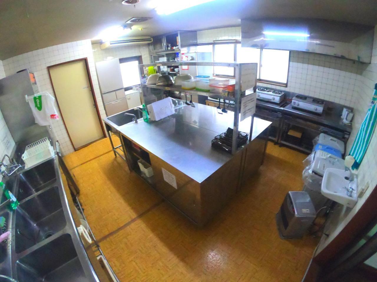 Monkey Rider Hotel Hakuba Exterior photo